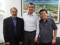 Valmir faz reunião com prefeito de Mogi das Cruzes