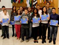 Vereadores do projeto Câmara Jovem tomam posse em Jacareí