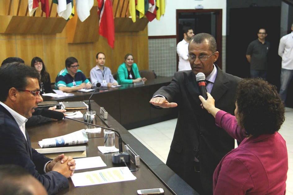 Donizeti Ferpa é empossado vereador na Câmara Municipal de Jacareí