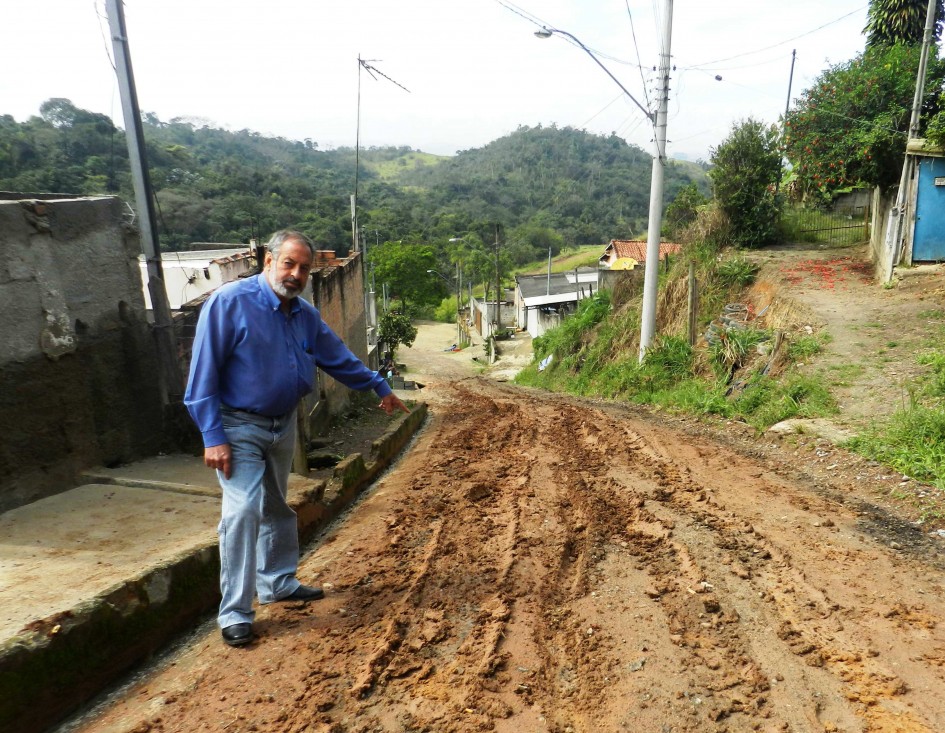 Vereador Valmir busca facilitar a mobilidade em bairros da região norte e oeste da cidade