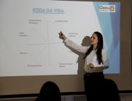 Uso de ferramentas para atingir progresso pessoal é tema de palestra realizada na Câmara