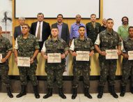 Atiradores do Exército Brasileiro são homenageados na Câmara de Jacareí