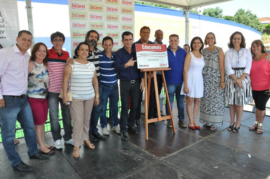 Vereadores marcam presença na inauguração do EducaMais Esperança, entregue à comunidade no sábado