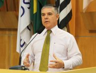 Fernando da Ótica questiona Prefeitura sobre falta de semáforo em avenida do bairro Cidade Salvador