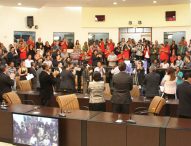 Câmara Municipal presta homenagem a líderes comunitários de Jacareí