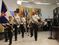 Desbravadores Luzeiros do Vale recebem homenagem da Câmara Municipal