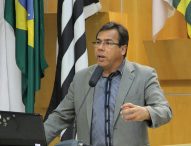 Arildo quer campanhas educativas contra queimadas em terrenos baldios de Jacareí