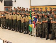 Atiradores do Exército Brasileiro recebem diploma de Honra ao Mérito