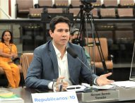 Hernani questiona prefeito sobre ações de prevenção à meningite em Jacareí