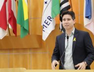 Hernani questiona prefeito sobre valorização de recepcionistas nas unidades de saúde