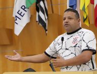 Roninha questiona prefeito sobre abandono de área de lazer no Parque Meia Lua