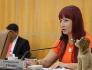 Sônia questiona prefeito sobre a compra de vacinas pela Diretoria da Causa Animal
