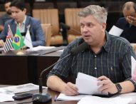 Dr. Rodrigo questiona prefeito sobre despesas durante o enfrentamento da Covid-19