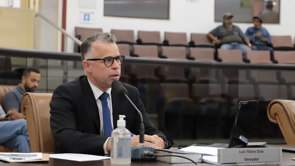 Luís Flávio questiona prefeito sobre funcionamento da Ronda Escolar em Jacareí