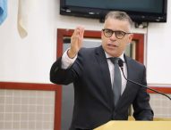 Luís Flávio questiona Prefeitura sobre requisitos para aposentadoria de servidores públicos com deficiência