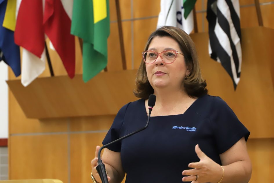 Maria Amélia busca mobilização de secretarias para realização de serviços em Jacareí