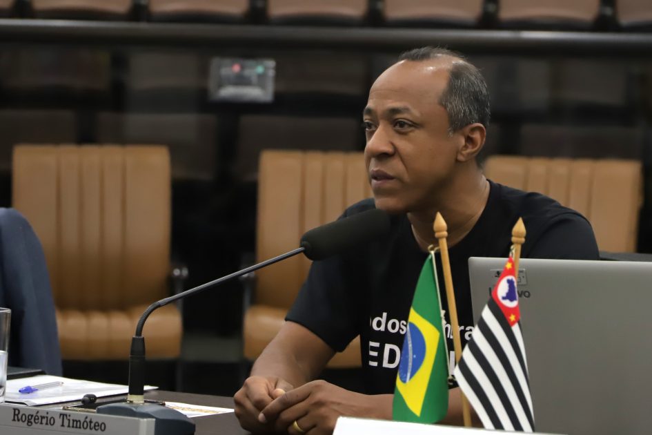 Rogério pede ao DER manutenção em estradas estaduais que cortam Jacareí