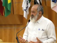 Valmir questiona prefeito sobre falta de lombadas na estrada do Lagoa Azul