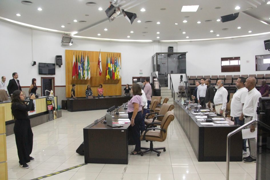 Câmara aprova primeira discussão para instalação de televisores em estabelecimentos comerciais