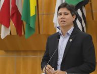 Hernani questiona prefeito sobre realização de obras no Morro do Cristo