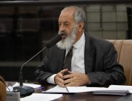 Valmir questiona prefeito sobre atraso para conclusão de Estação de Tratamento de Esgoto no Chácaras Reunidas Ygarapés