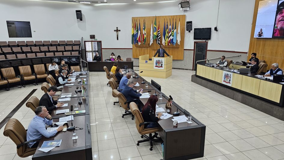 Câmara aprova projeto que autoriza o desembarque de deficientes e idosos fora dos pontos de ônibus em Jacareí